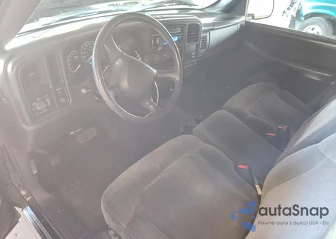 2001 Chevrolet Silverado C1500 from USA, damaged, VIN 1GCEC19V61Z334192